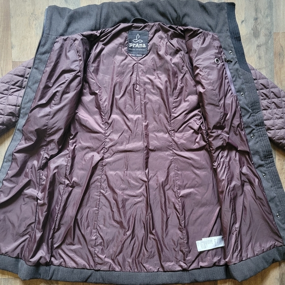 prAna Gray and Purple Quilted Sleeve Coat Size Medium - Picture 4 of 11